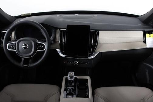 2026 Volvo XC90 B5 Plus 7-Seater