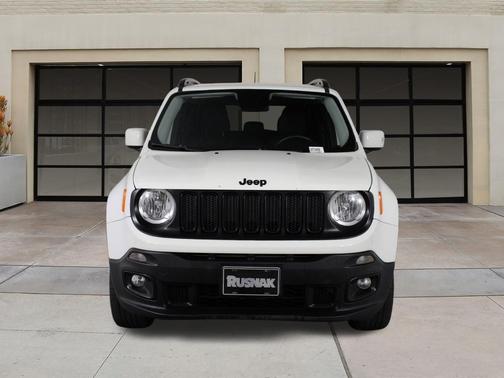 2017 Jeep Renegade Altitude