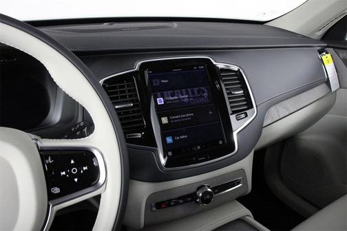 2025 Volvo XC90 B6 Ultra