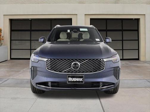 2025 Volvo XC90 Plug-In Hybrid T8 Plus 7-Seater