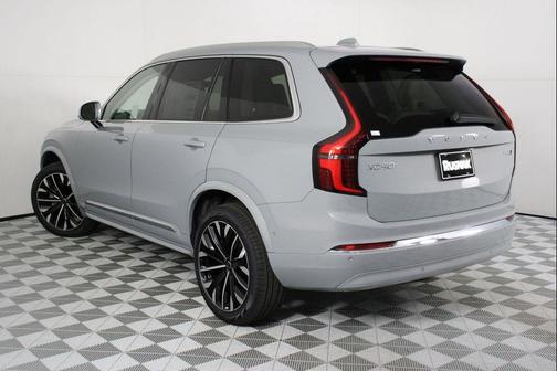 Vapour Grey Metallic 2026 Volvo XC90 Ultra, B6 AWD Gas (mild hybrid), Gasoline, Bright, 7 Seats