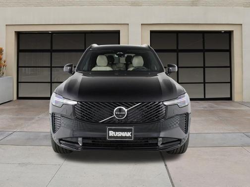 2026 Volvo XC90 Ultra Dark Theme