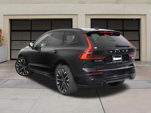Onyx Black Metallic 2026 Volvo XC60 Plug-In Hybrid Ultra, T8 AWD Electric/Gasoline, Dark