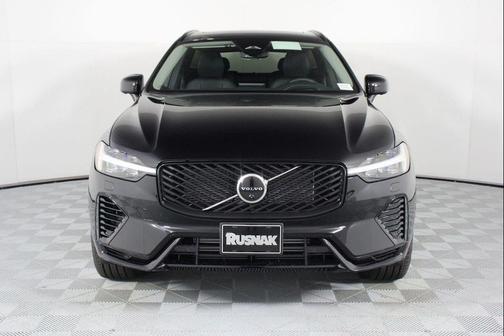 Onyx Black Metallic 2026 Volvo XC60 Plug-In Hybrid Ultra, T8 AWD Electric/Gasoline, Dark