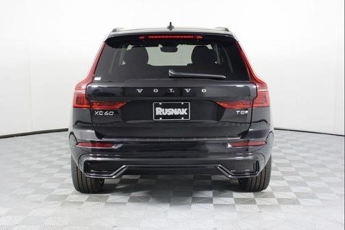 Onyx Black Metallic 2026 Volvo XC60 Plug-In Hybrid Ultra, T8 AWD Electric/Gasoline, Dark