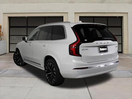 2025 Volvo XC90 B6 Ultra