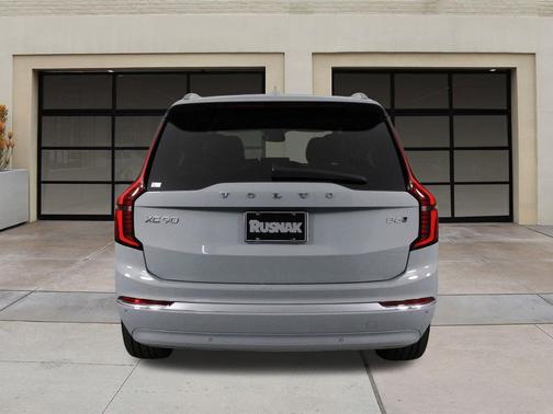 2026 Volvo XC90 Plus, B6 AWD Gas (mild hybrid), Gasoline, Bright, 7 Seats