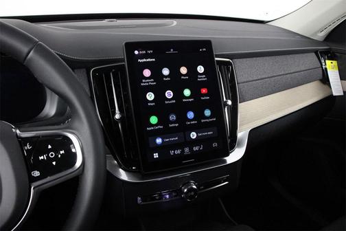 2025 Volvo XC90 B6 Plus 7-Seater