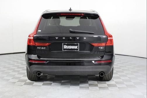 2019 Volvo XC60 T5 Momentum