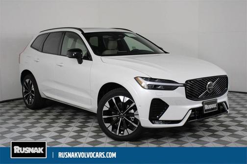2026 Volvo XC60 B5 Plus