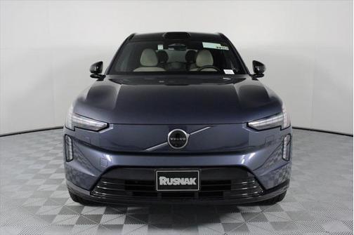 2025 Volvo EX90 Twin Motor Plus