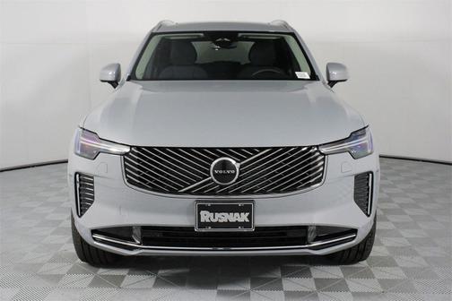 2026 Volvo XC90 Core, B5 AWD Gas (mild hybrid), Gasoline, Bright, 7 Seats