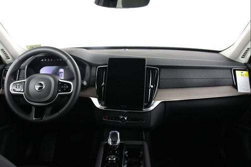 2026 Volvo XC90 Core, B5 AWD Gas (mild hybrid), Gasoline, Bright, 7 Seats