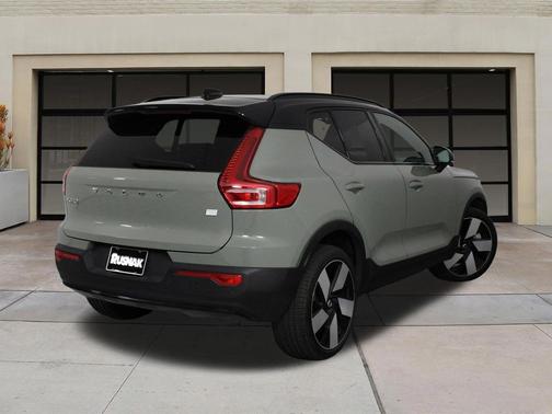 2023 Volvo XC40 Recharge Pure Electric Twin Ultimate