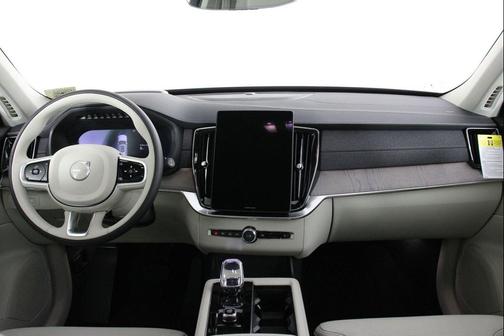 2026 Volvo XC90 Plug-In Hybrid Ultra, T8 AWD, Electric/Gasoline, Bright, 7 Seats