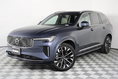 2025 Volvo XC90 B5 Core