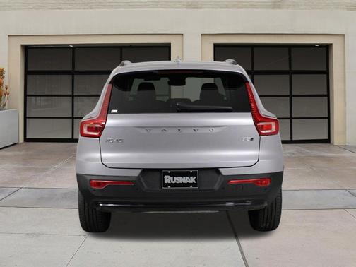 Aurora Silver 2026 Volvo XC40 Plus, B5 AWD Gas (mild hybrid), Dark