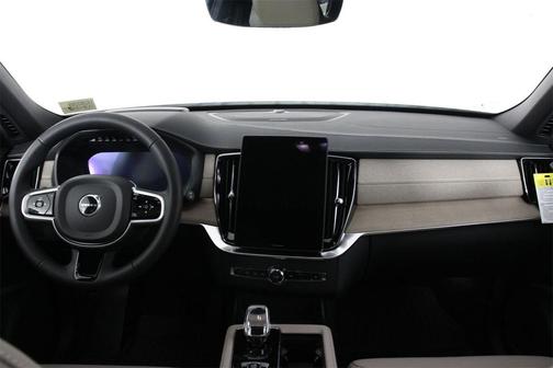 2026 Volvo XC90 B6 Ultra 7-Seater