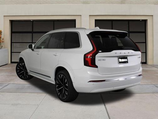 2026 Volvo XC90 B6 Ultra 7-Seater