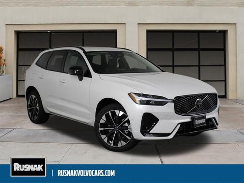 2026 Volvo XC60 B5 Plus