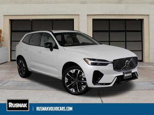 2026 Volvo XC60 B5 Plus