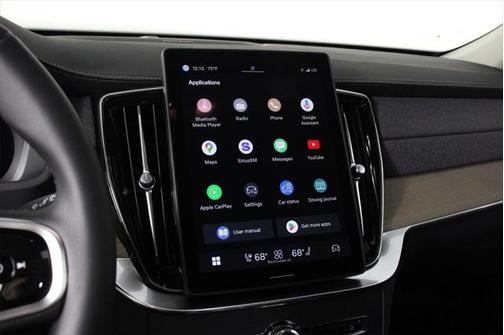 2025 Volvo XC90 Plug-In Hybrid T8 Plus 6-Seater