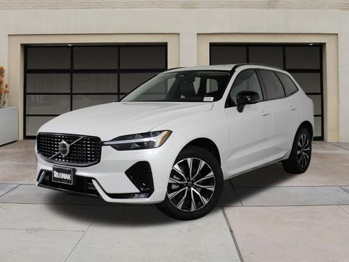 2025 Volvo XC60 B5 Core