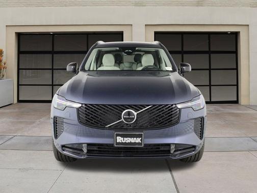 2026 Volvo XC90 B6 Ultra Dark Theme 7-Seater