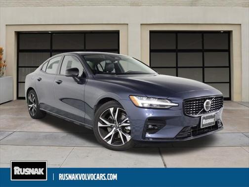 2025 Volvo S60 B5 Core