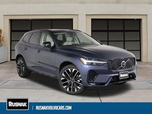 2026 Volvo XC60 B5 Ultra