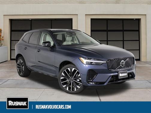 2026 Volvo XC60 B5 Ultra