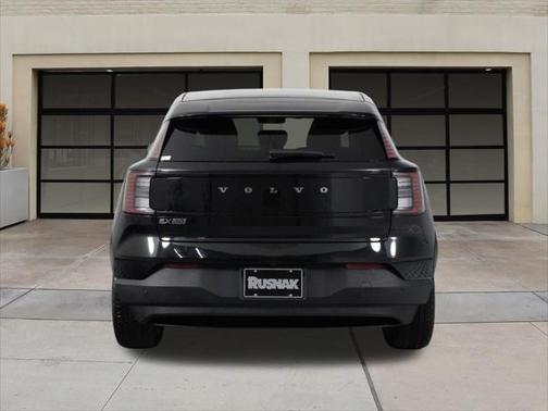 2025 Volvo EX30 Twin Motor Plus