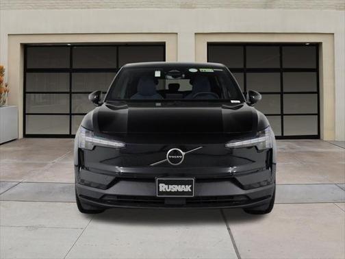 2025 Volvo EX30 Twin Motor Plus