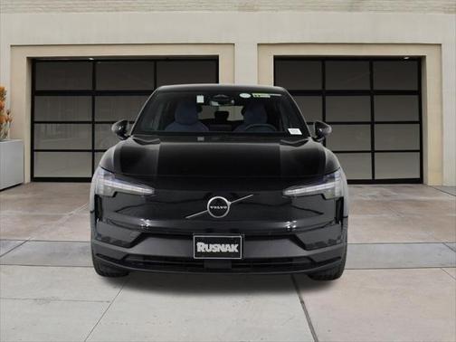 2025 Volvo EX30 Twin Motor Plus