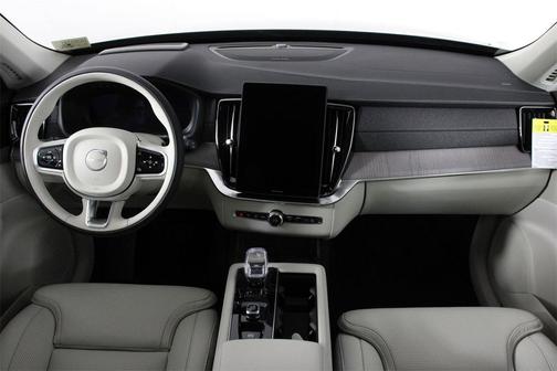 2026 Volvo XC90 Plug-In Hybrid Ultra, T8 AWD, Electric/Gasoline, Bright, 7 Seats