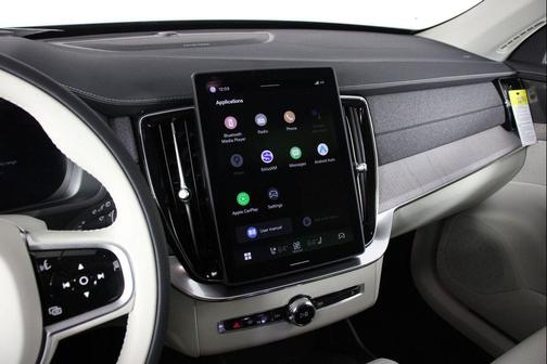 2026 Volvo XC90 Plug-In Hybrid Ultra, T8 AWD, Electric/Gasoline, Bright, 7 Seats