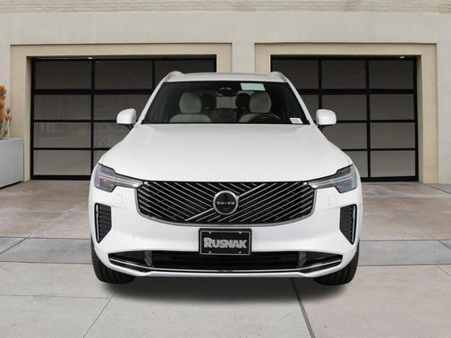 2026 Volvo XC90 Plus, B5 AWD Gas (mild hybrid), Gasoline, Bright, 7 Seats