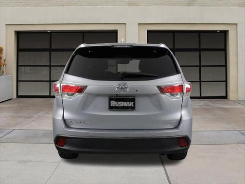 2015 Toyota Highlander Limited Platinum