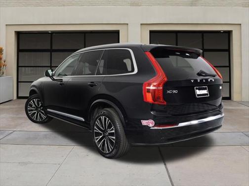2024 Volvo XC90 Recharge Plug-In Hybrid T8 Plus Bright Theme 7-Seater