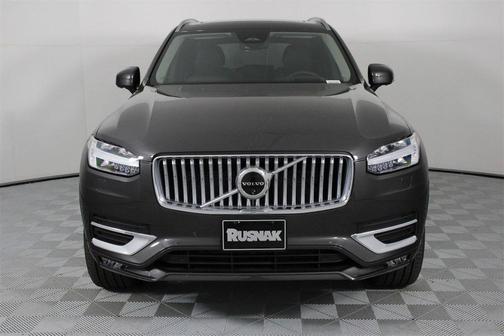 2025 Volvo XC90 B6 Ultra