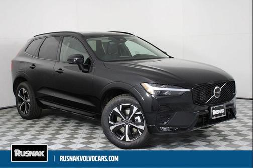 Onyx Black Metallic 2026 Volvo XC60 B5 Core