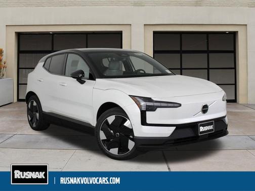 Crystal White Metallic 2026 Volvo EX30 Ultra