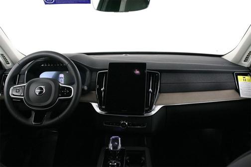 2026 Volvo XC90 B5 Plus 7-Seater