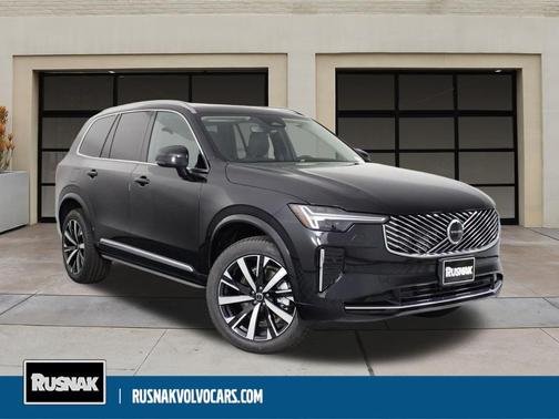 2026 Volvo XC90 B5 Core