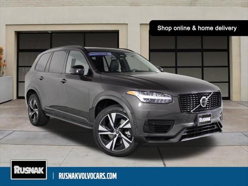2023 Volvo XC90 Recharge Plug-In Hybrid T8 Plus Dark Theme 7-Seater