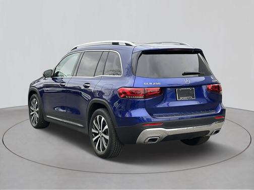 2021 Mercedes-Benz GLB 250 GLB 250