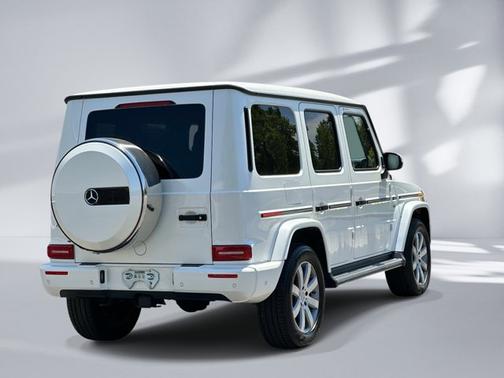 designo Diamond White Metallic 2021 Mercedes-Benz G-Class G 550