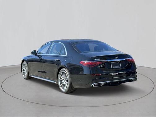 2025 Mercedes-Benz S-Class S 580e