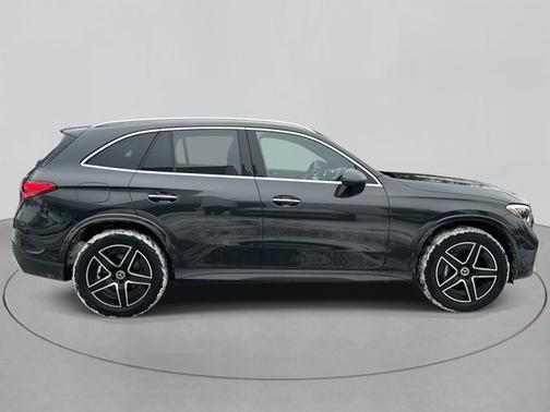 2025 Mercedes-Benz GLC 300 Base