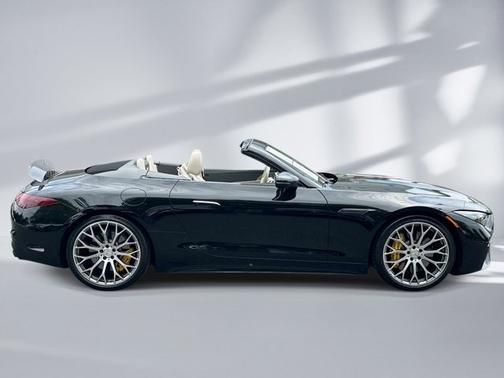 Obsidian Black 2022 Mercedes-Benz AMG SL 63 AMG SL 63